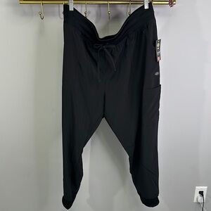 ❤️ 2/$70 - Dickies Medical Women’s Black Jogger Pants  (Petite 2X)